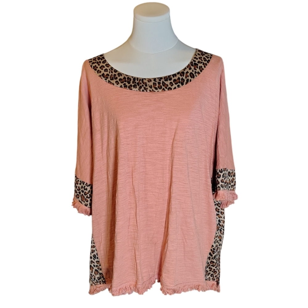 Umgee Ethnic Salmon Pink Orange and Brown Leopard Lined Fringe Blouse Size Large